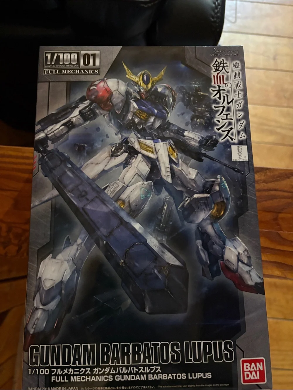 Gundam Barbatos Lupus 1/100 Model Kit - White & Blue